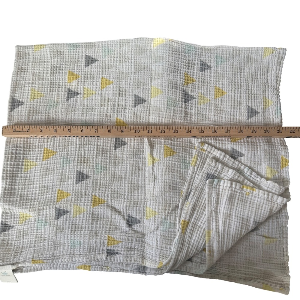 Cloud Island Baby Blanket White Cotton Muslin Gauze Triangle Print Yellow Grey - Picture 4 of 5